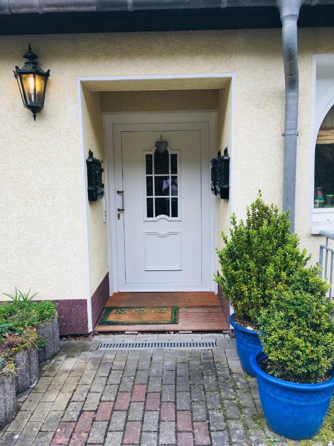 Ferienwohnung Am Nuerburgring/Wintersport Arft Acht Buitenkant foto